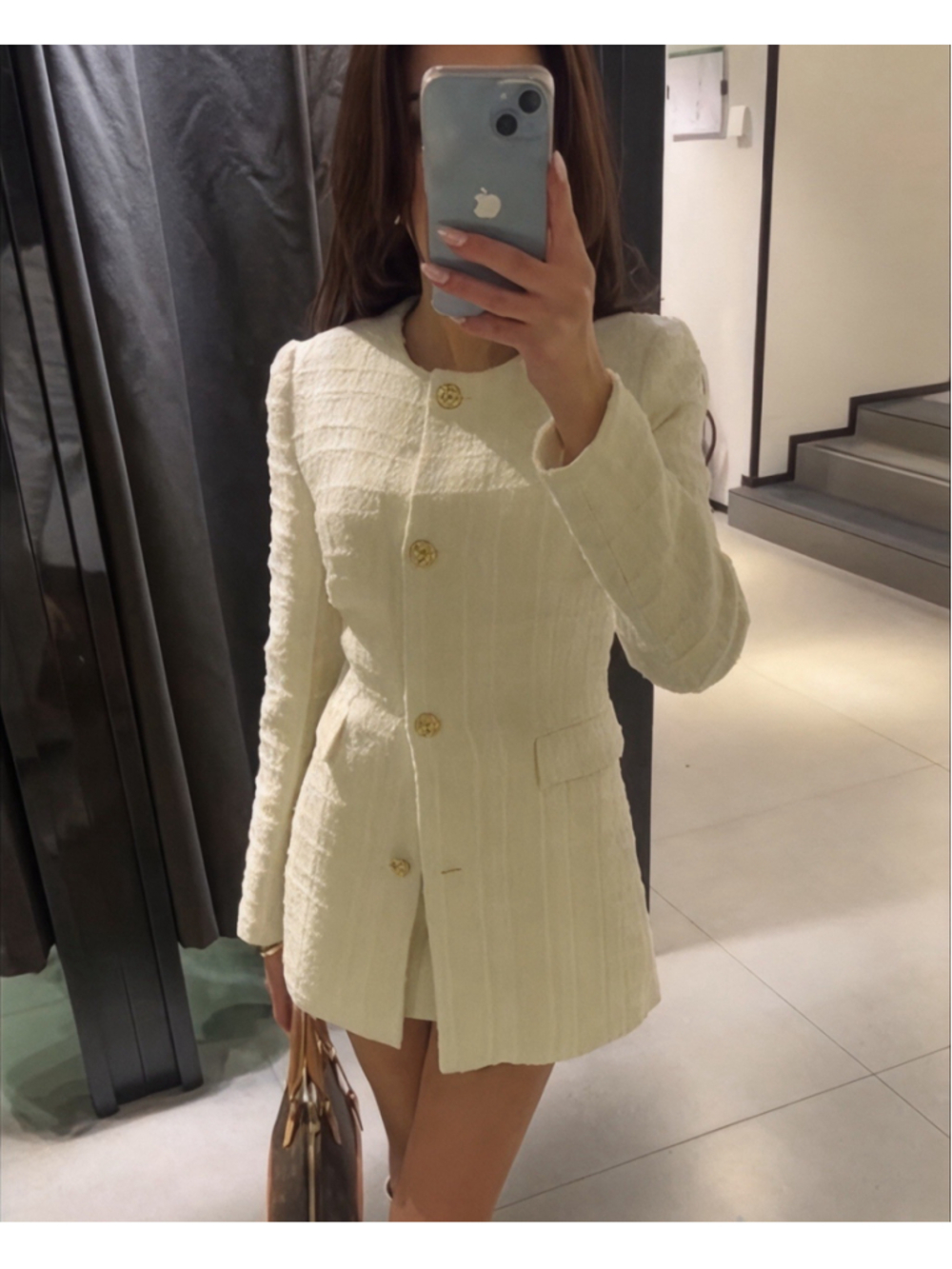Zara Tweed Bouclé Blazer Jacket Ivory Cream Longline Gold Buttons Size S - Picture 2 of 12